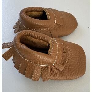 Baby Moccasins Infant Unisex Crib Shoe Leather Brown Fringe NWOT